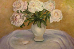 "Белое на белом. Пионы",
